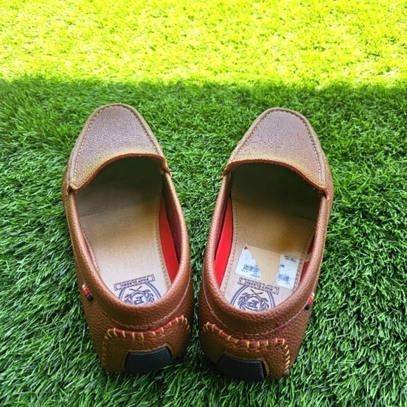 Phat classic mens loafers in pristine condition,  size 9 color brown - Picture 7 of 7